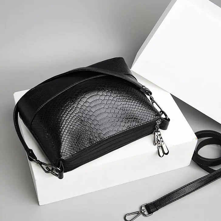 Women's Retro Crocodile Pattern Shoulder Crossbody Bag