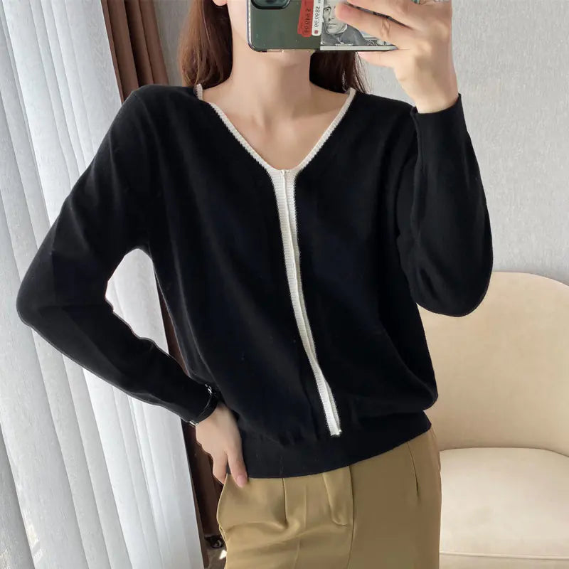 Chic Color-Block Knit Sweater for Women (V-Neck) - urban Haloo